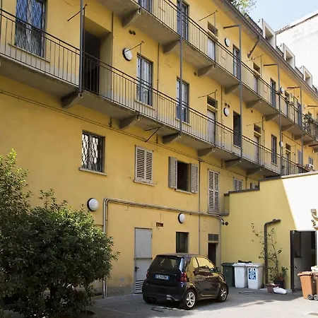Garibaldi Apartment *
